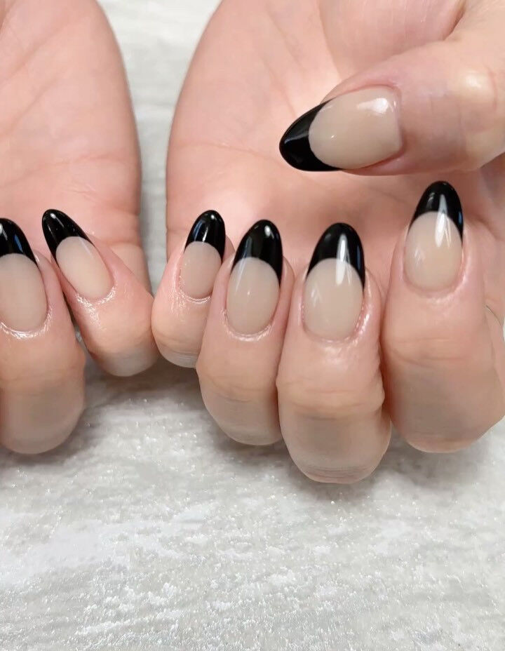 黒フレンチ🖤